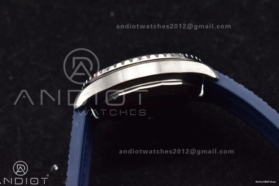 Cozy White Rubber on 1:1 Best BLSF Automatic SuperOcean 42 Dial A Blue Strap 1162 SS Edition 0517